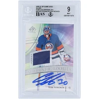 Carte recrue 9/10 authentifiée 9/10 signée Ilya Sorokin des New York Islanders, Upper Deck SP 2020-21, utilisée en jeu, Silver Parallel Relic #126, Beckett Fanatics