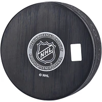 Rondelle de hockey autographiée par Jean-Gabriel Pageau des Islanders de New York avec l'inscription « Isles Debut 2/25/20 »