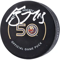 Rondelle de match officielle autographiée par Mat Barzal des Islanders de New York