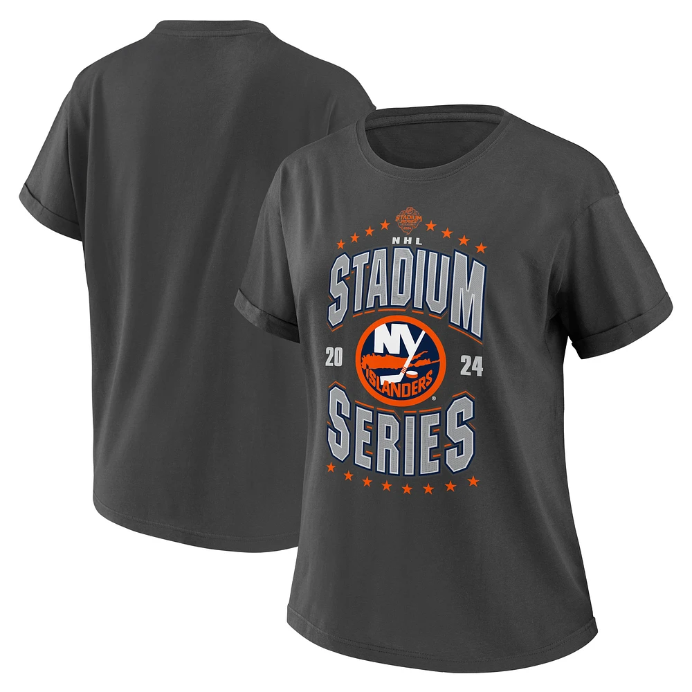 WEAR pour femmes par Erin Andrews Charcoal T-shirt petit ami des Islanders de New York NHL Stadium Series 2024