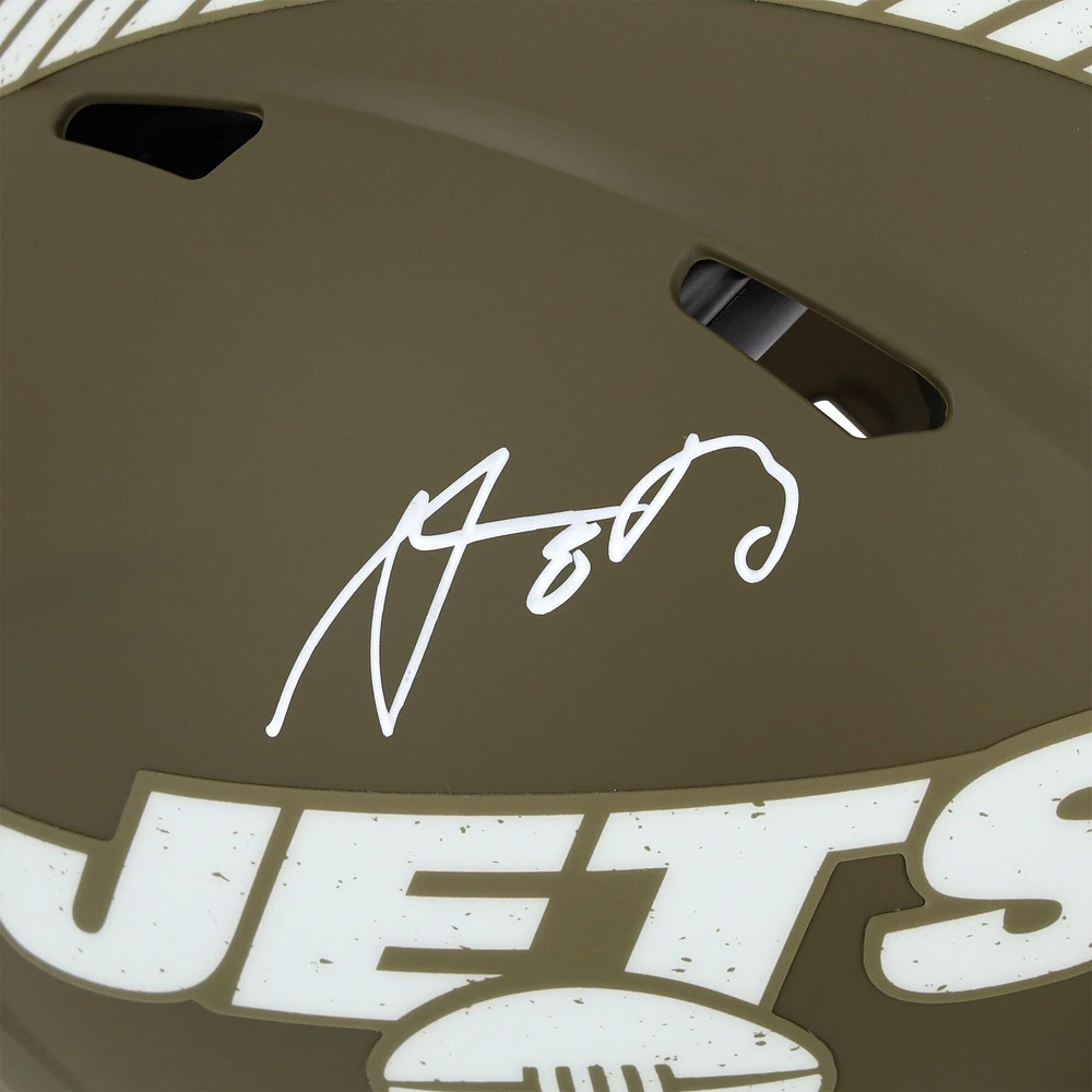 Casque authentique Riddell Salute to Service Speed ​​2022 autographié par Aaron Rodgers des New York Jets