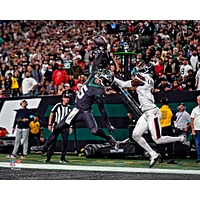 Garrett Wilson New York Jets Unsigned Leaping Touchdown Catch Photograph