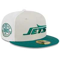 Men's New Era  Cream/Kelly Green York Jets 2023 Sideline Historic 59FIFTY Fitted Hat