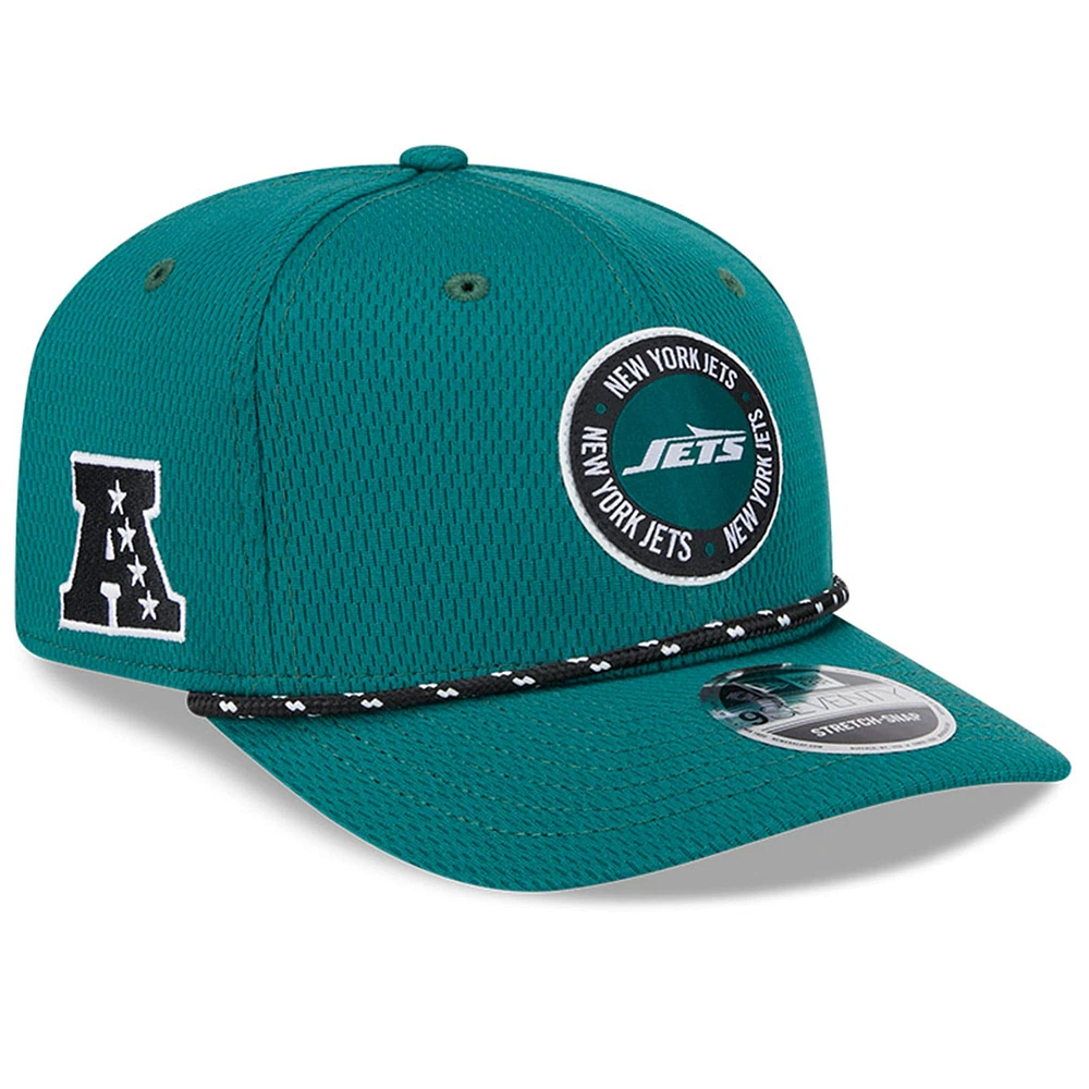 Casquette extensible à bouton-pression New Era New York Jets 2024 Sideline 9SEVENTY pour hommes