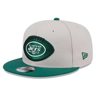 Casquette Snapback New Era Stone/Vert New York Jets 2024 Sideline Historic 9FIFTY pour hommes