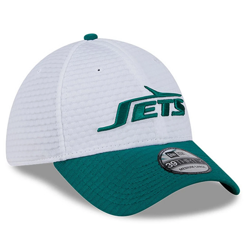 Casquette flexible 39THIRTY New Era pour hommes, blanc/vert, York Jets 2024 NFL Training Camp