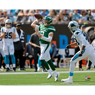 Zach Wilson New York Jets Fanatics Authentic Unsigned NFL Rookie Debut Touchdown Throw Photograph