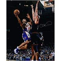 Allan Houston New York Knicks Autographed 16" x 20" Layup vs. Philadelphia 76ers Photograph