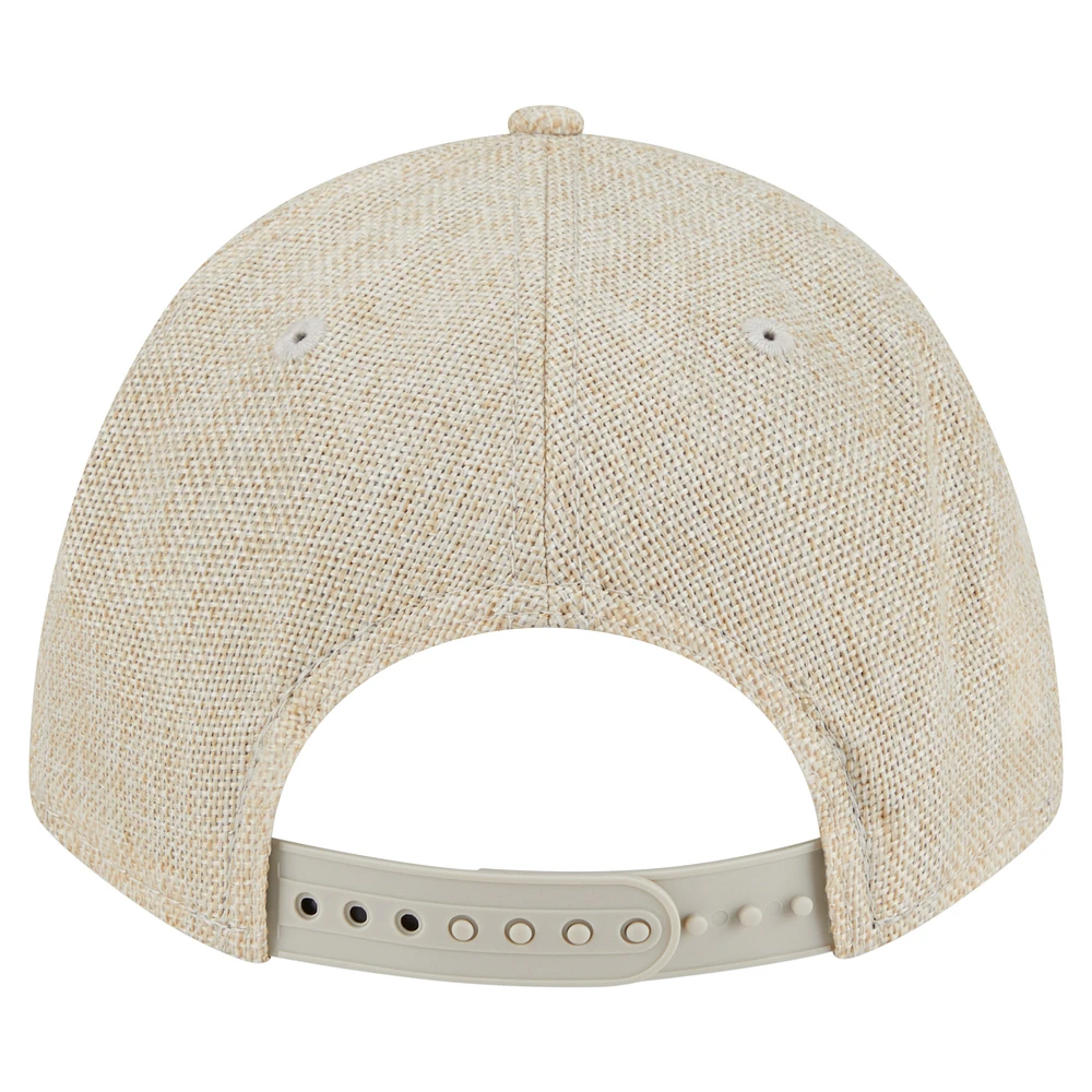 Casquette ajustable 9FORTY en tissu tissé par injection New Era pour homme, couleur tan, New York Knicks