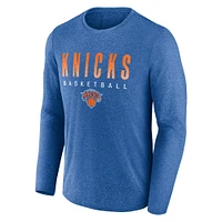 T-shirt à manches longues pour hommes Fanatics Heathered Blue New York Knicks Where Legends Play Iconic Practice