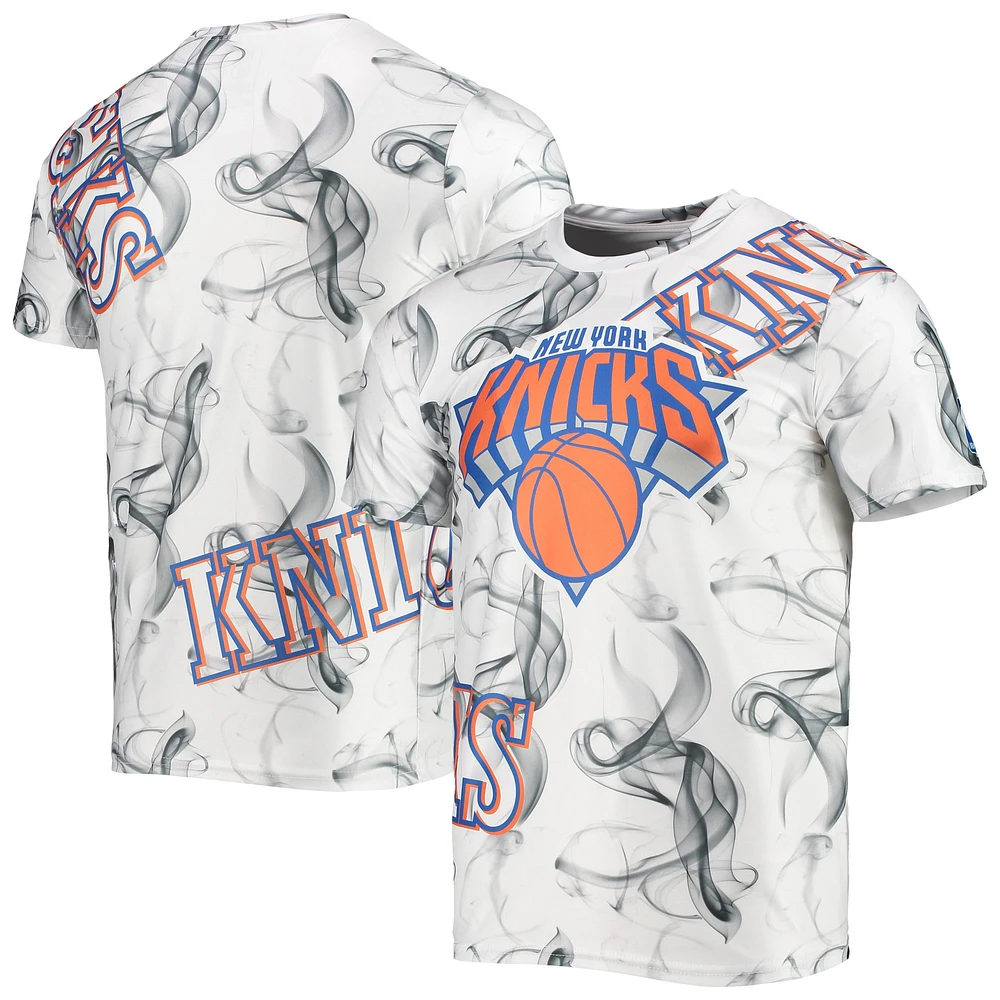 T-shirt FISLL New York Knicks Asymmetric Bold Smoke blanc/noir pour homme