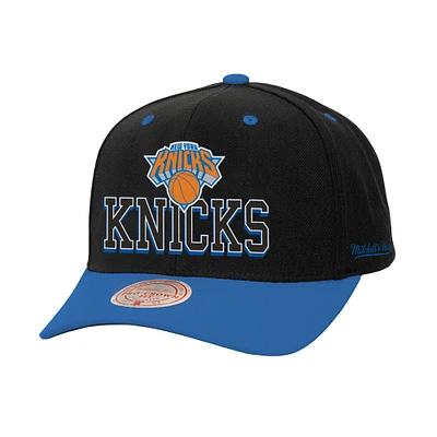 Casquette ajustable Mitchell & Ness Pro Crown bicolore noire/bleue New York Knicks pour homme