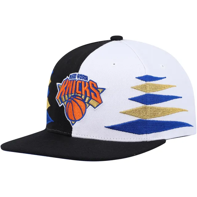 Mitchell & Ness Men's New York Knicks Two Tone Hardwood Classic Snapback  Hat