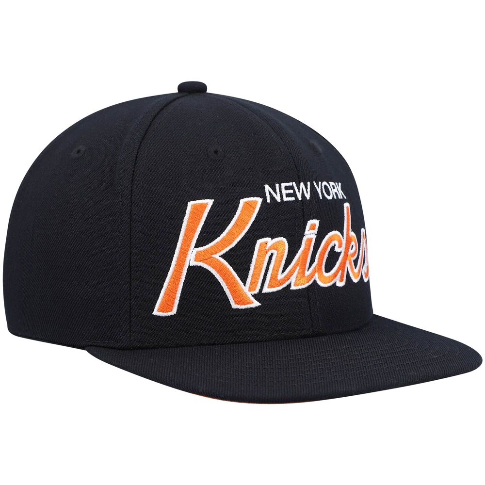 Men's Mitchell & Ness Black New York Knicks Hardwood Classics Script 2.0 Snapback Hat