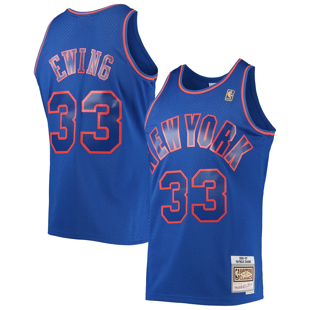 Maillot Mitchell & Ness Patrick Ewing New York Knicks 1996/97 Hardwood Classics Swingman pour homme, bleu