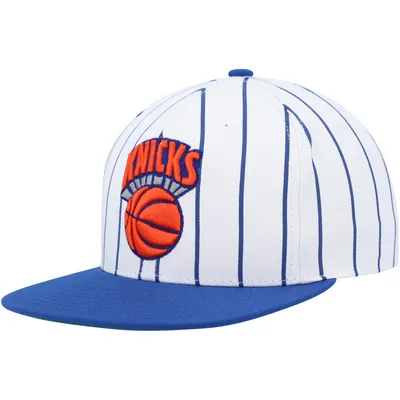 Men's Mitchell & Ness Black/Blue New York Knicks Hardwood Classics Low Big  Face Snapback Hat