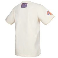 T-shirt premium NBA x Two Hype pour homme, couleur crème, collection Culture & Hoops des New York Knicks