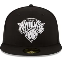 Men's New Era Black York Knicks & White Logo 59FIFTY Fitted Hat