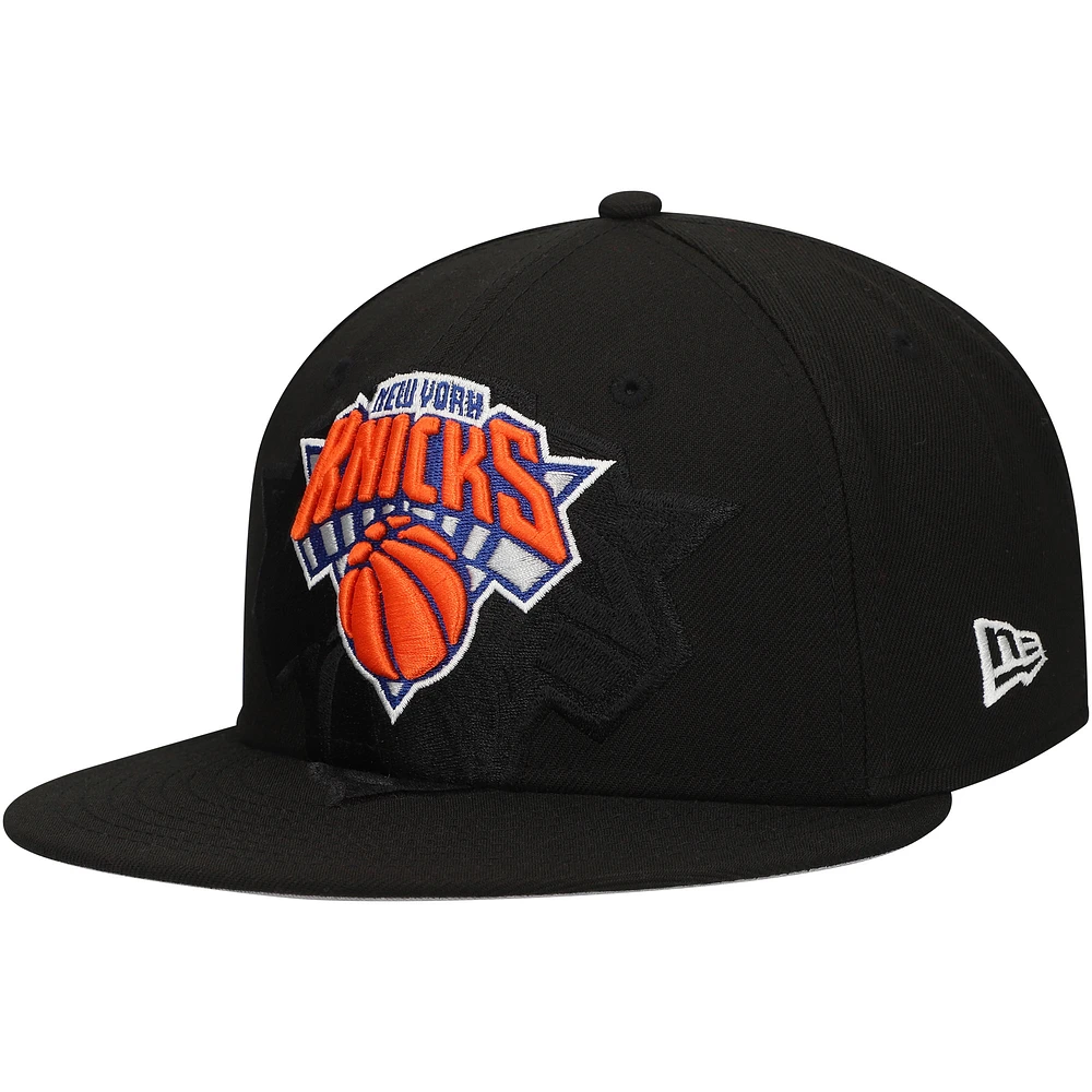 Men's New Era Black York Knicks Blackout Shadow Logo 59FIFTY Fitted Hat