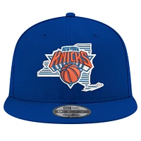Men's New Era Blue New York Knicks State Pride 9FIFTY Snapback Hat