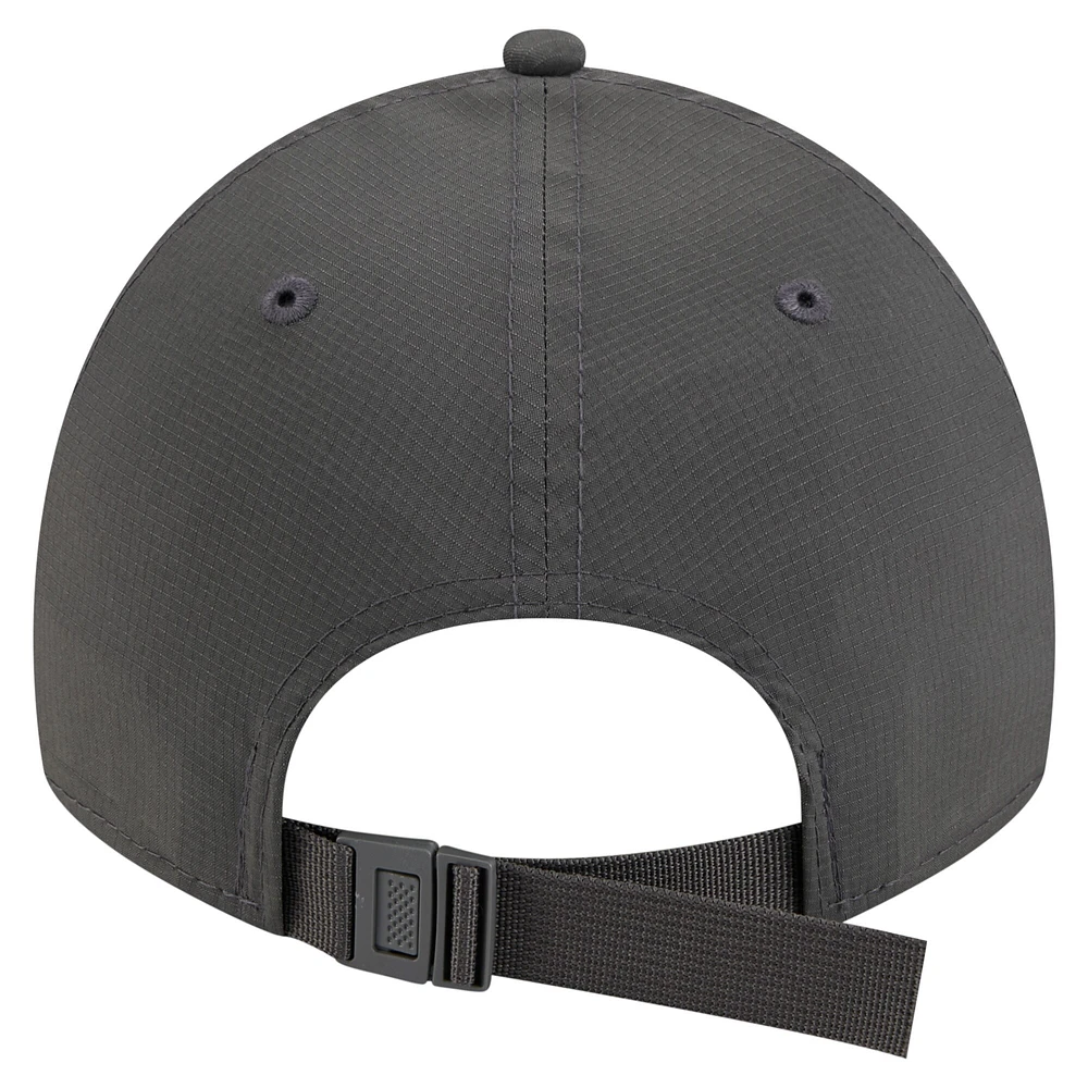 Casquette ajustable New Era 9TWENTY Active Ripstop des New York Knicks, couleur anthracite, pour homme