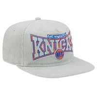 Casquette de golf snapback en velours côtelé New Era grise New York Knicks pour homme