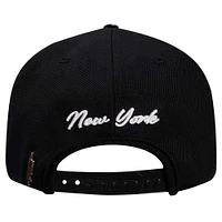 Casquette Snapback à pincement sur le devant Pro Standard pour homme, noire, New York Knicks Paint the City