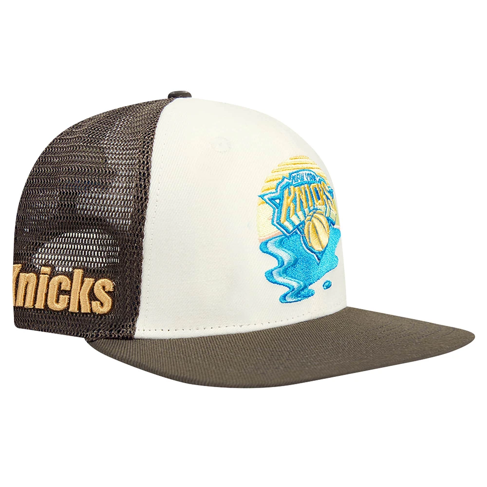 Men's Pro Standard Cream/Brown New York Knicks Glint Sunset Snapback Hat