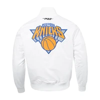 Veste à boutons-pression en satin chenille pour homme Pro Standard New York Knicks City Edition 2024/25 blanche