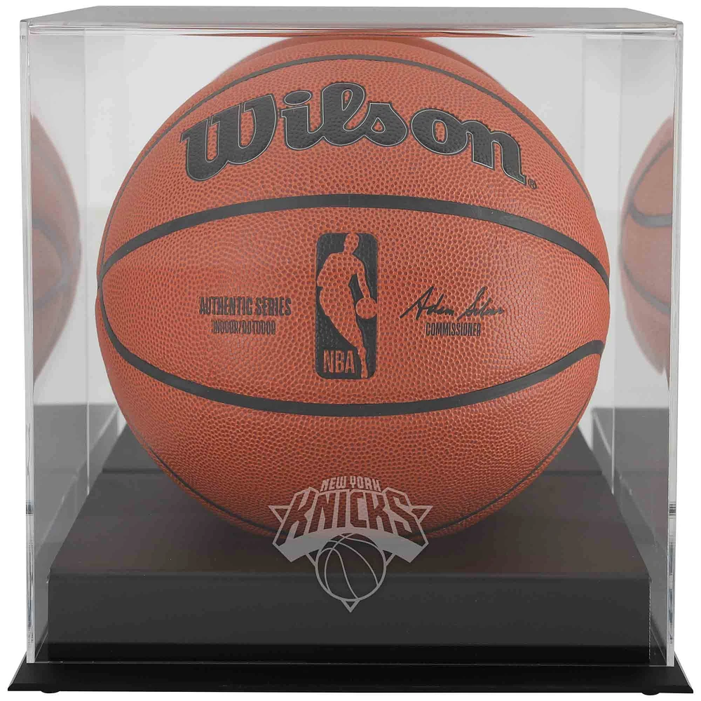 Vitrine de présentation de basket-ball avec logo de l'équipe de base noire des New York Knicks et dos en miroir