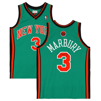 Maillot Swingman dédicacé par Stephon Marbury des New York Knicks, vert, Mitchell & Ness 2006-07