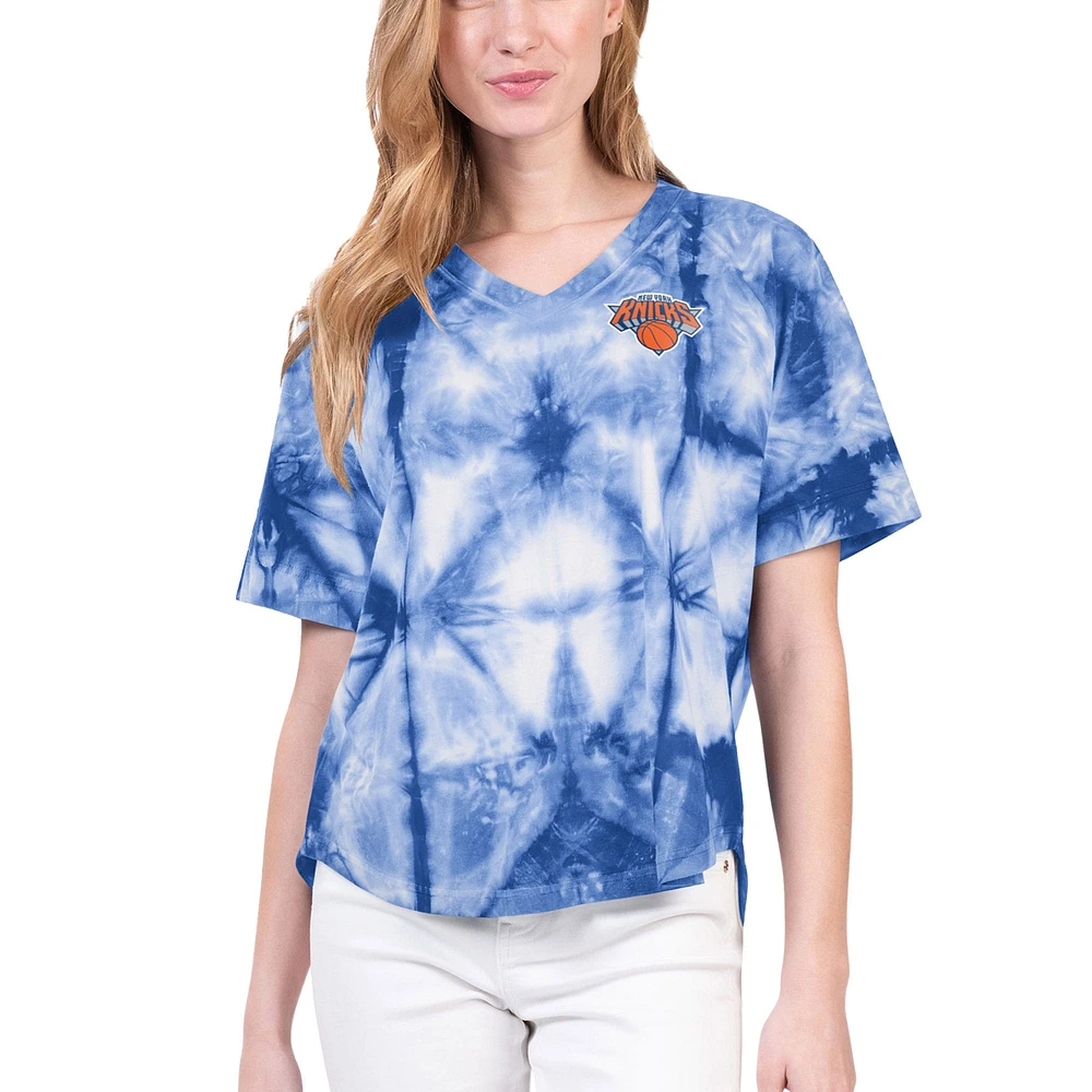 Women's G-III 4Her by Carl Banks Blue New York Knicks Tournament Raglan Oversized Tie-Dye V-Neck T-Shirt