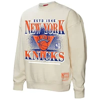 Sweat-shirt à capuche oversprayé pour femme Mitchell & Ness crème New York Knicks