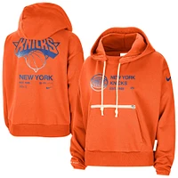 Women's Nike Orange New York Knicks Courtside Standard Issue Performance Pullover Hoodie