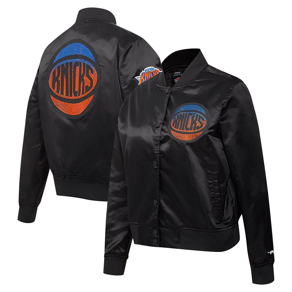 Veste à boutons-pression en satin ornée de bijoux New York Knicks Pro Standard pour femme noire