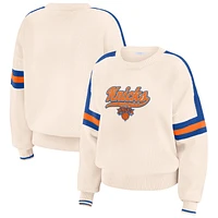 Pull à rayures crème New York Knicks pour femme WEAR by Erin Andrews