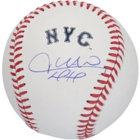 Juan Soto, New York Mets, a dédicacé le logo City Connect 2024 de sa casquette de baseball