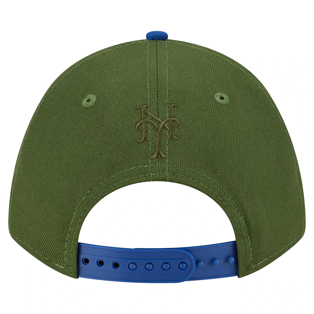 Men's New Era Dark Green New York Mets City Feature 9FORTY A-Frame Adjustable Hat