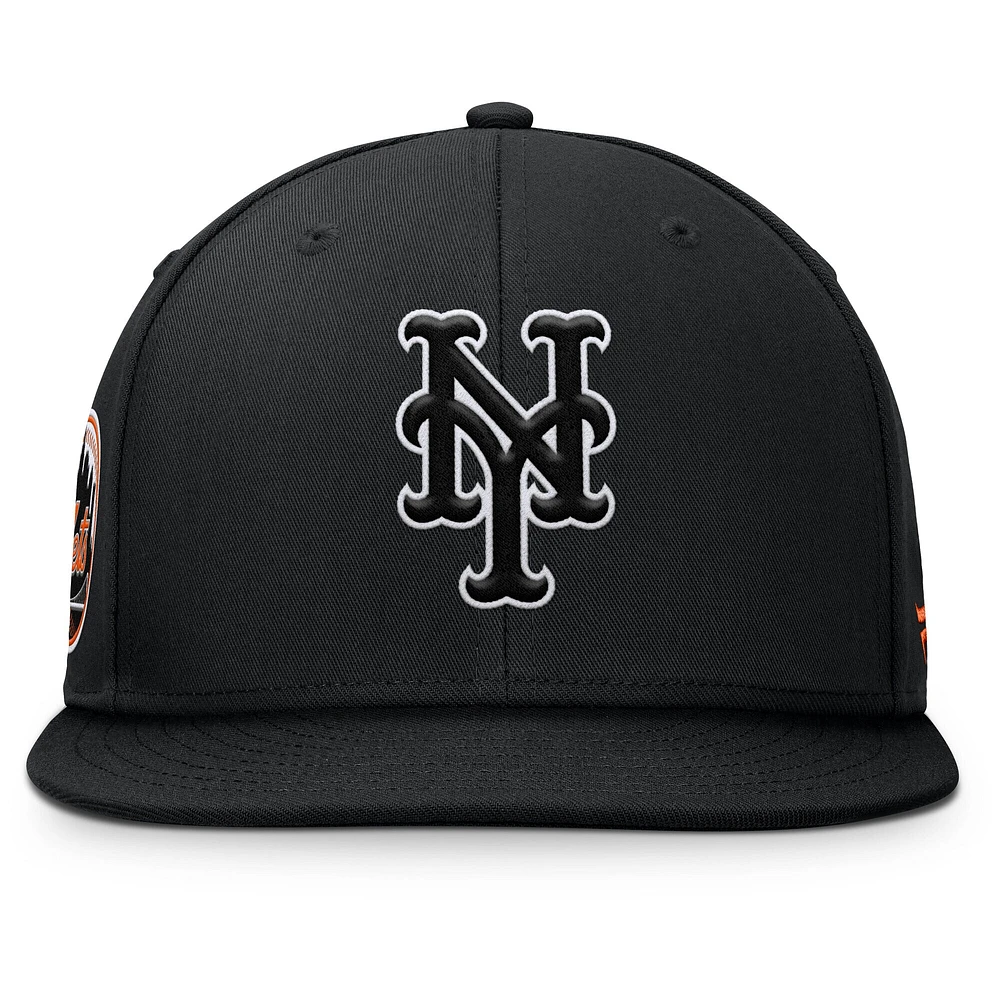 Men's Fanatics Black New York Mets Walk-Off Bullpen Snapback Hat