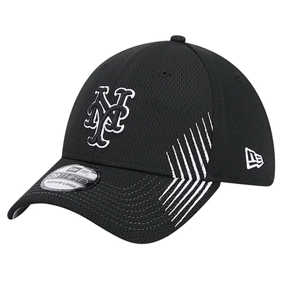 Men's New Era Black York Mets Active Dash Mark 39THIRTY Flex Hat