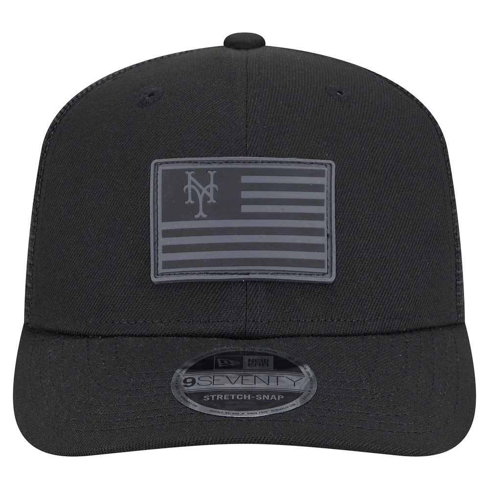 Casquette extensible New Era noire New York Mets 9SEVENTY pour homme avec drapeau ton sur ton