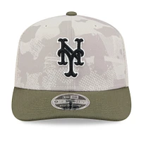 Casquette extensible à boutons-pression New Era beige clair/olive pour homme, motif 9SEVENTY, Journée des forces armées 2025 des Mets de New York