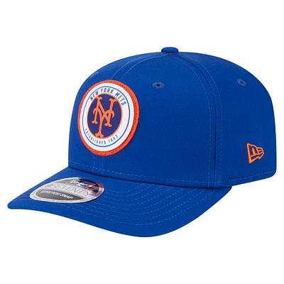 Casquette extensible à bouton-pression New Era Royal New York Mets Circle Patch 9SEVENTY pour homme