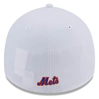 Men's New Era White York Mets 39THIRTY Flex Hat