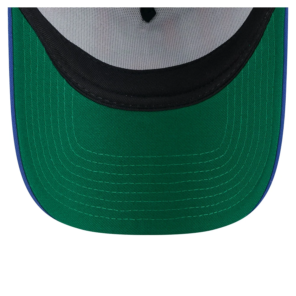 Men's New Era  White New York Mets Distressed 9FORTY A-Frame Adjustable Trucker Hat