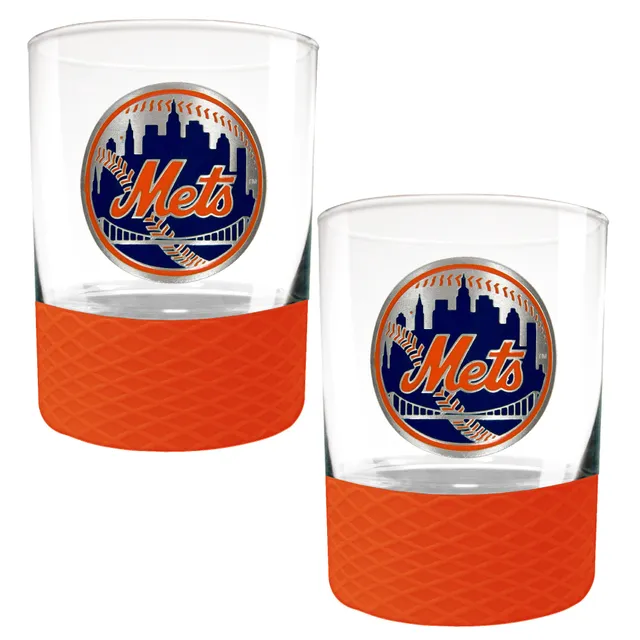 https://cdn.mall.adeptmind.ai/https%3A%2F%2Fimages.footballfanatics.com%2Fnew-york-mets%2Fnew-york-mets-2-pack-14oz-rocks-glass-set-with-silcone-grip_pi3482000_ff_3482057-a9b576f80ddcb2fee87c_full.jpg%3F_hv%3D2_640x.webp