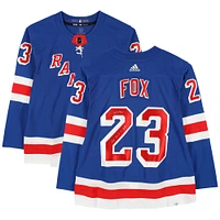 Maillot Adidas authentique dédicacé par Adam Fox des Rangers de New York bleu avec inscription « No Quit in NY »