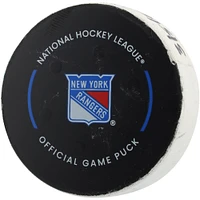 Rondelle de but utilisée par Artemi Panarin des Rangers de New York contre les Capitals de Washington le 5 mars 2025