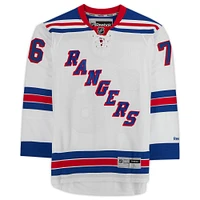 Maillot Reebok Premier blanc dédicacé par Brady Skjei des Rangers de New York