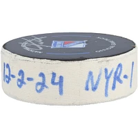 Rondelle de but autographiée par Chris Kreider des Rangers de New York lors du match du 2 décembre 2024 contre les Devils du New Jersey